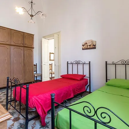 Casa Mirella Сasa de vacaciones Castrignano del Capo